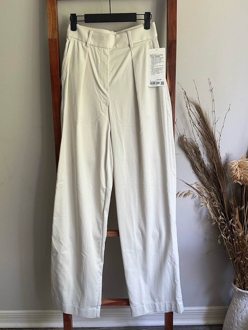 NWT Lululemon Pleat Front High Rise Trouser *Regular | Size 0 | Bone